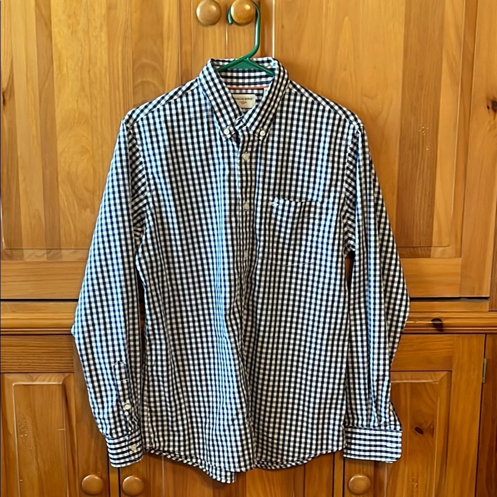 Docker's Men's Blue and White Checkered long sleeve shirt.